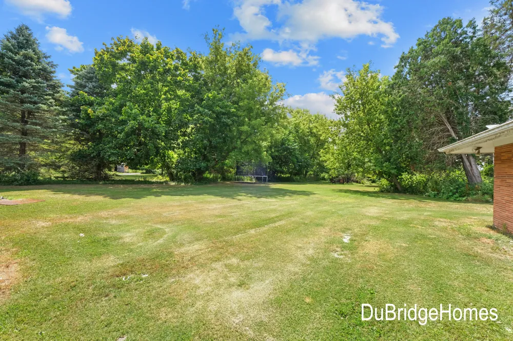 311 Honey Creek Avenue SE Ada Township, MI 49301