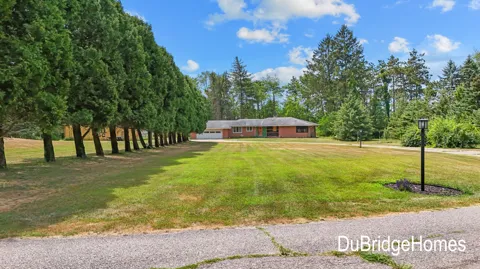 311 Honey Creek Avenue SE