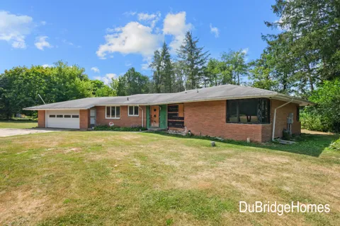 311 Honey Creek Avenue SE