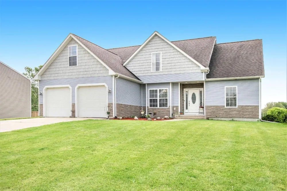 523 Alecia Avenue Kalamazoo Charter Township, MI 49004