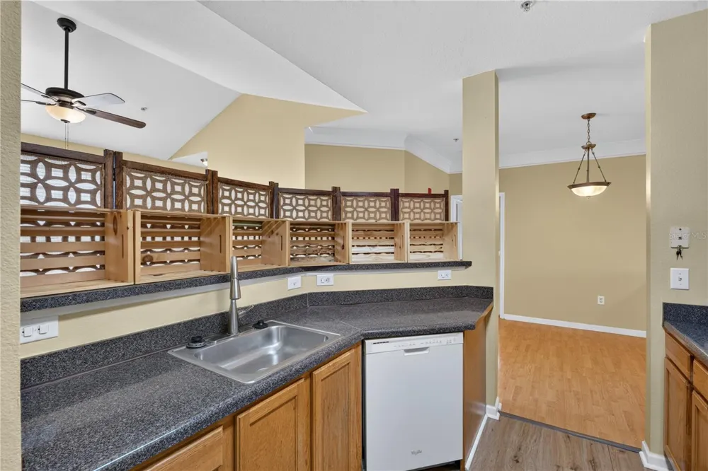 4802 51ST STREET W #1912 Bradenton, FL 34210