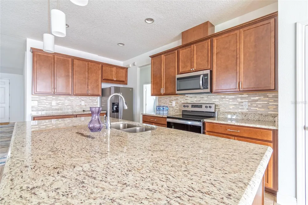 14815 MILFOIL AVENUE Orlando, FL 32827