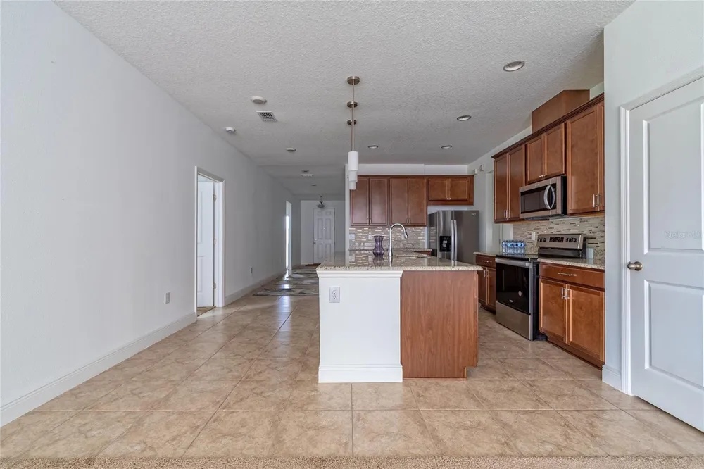 14815 MILFOIL AVENUE Orlando, FL 32827