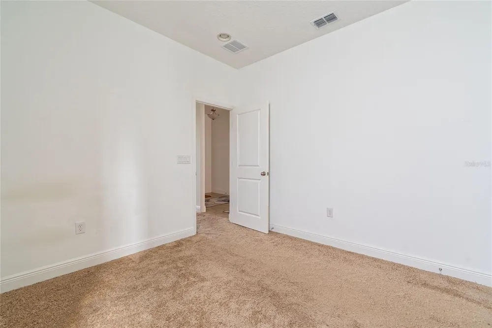 14815 MILFOIL AVENUE Orlando, FL 32827