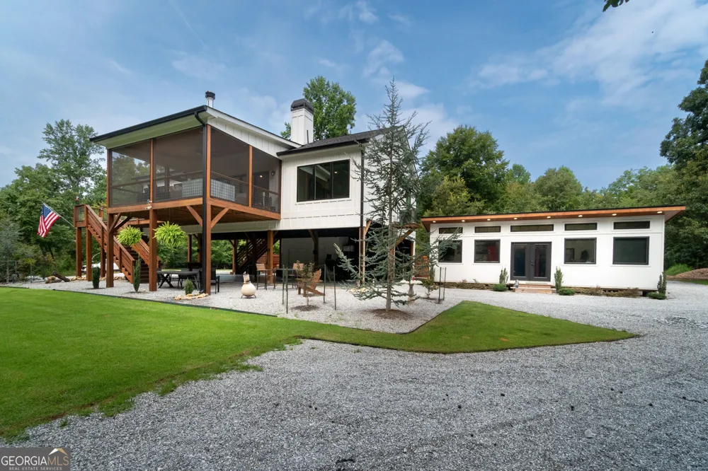 3286 Panorama DR Sautee Nacoochee, GA 30571
