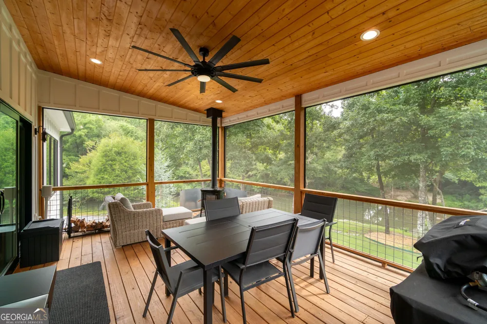 3286 Panorama DR Sautee Nacoochee, GA 30571