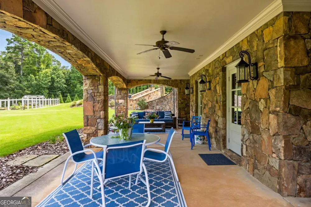 525 N River RD NE Rome, GA 30161