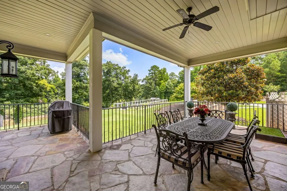 525 N River RD NE Rome, GA 30161