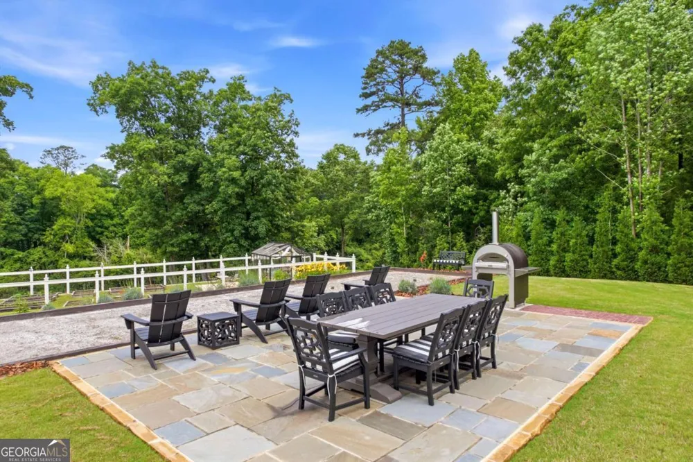 525 N River RD NE Rome, GA 30161