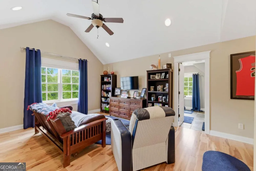 525 N River RD NE Rome, GA 30161