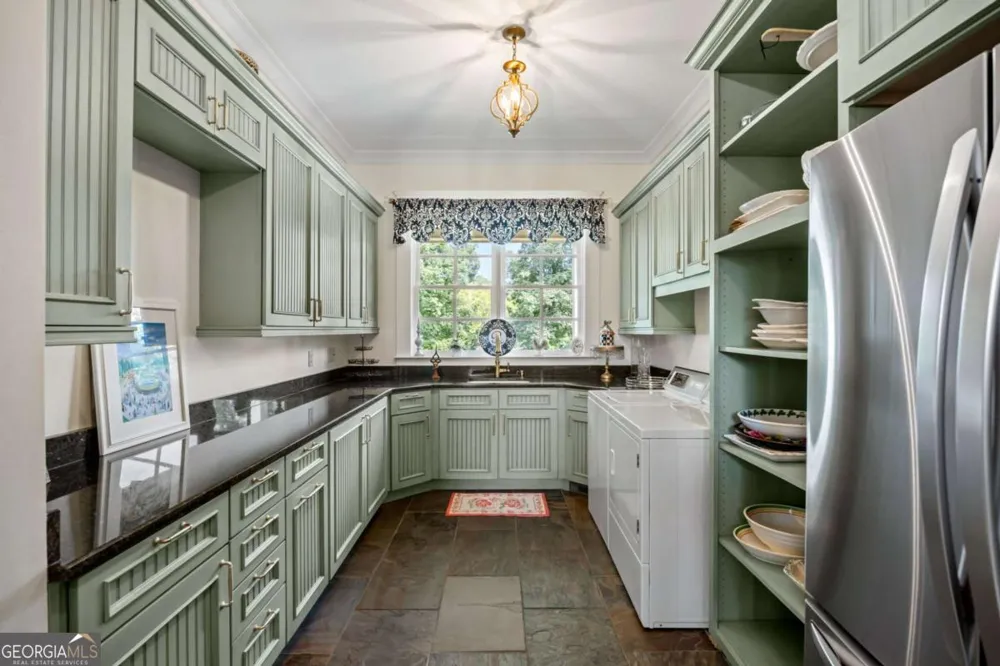 525 N River RD NE Rome, GA 30161
