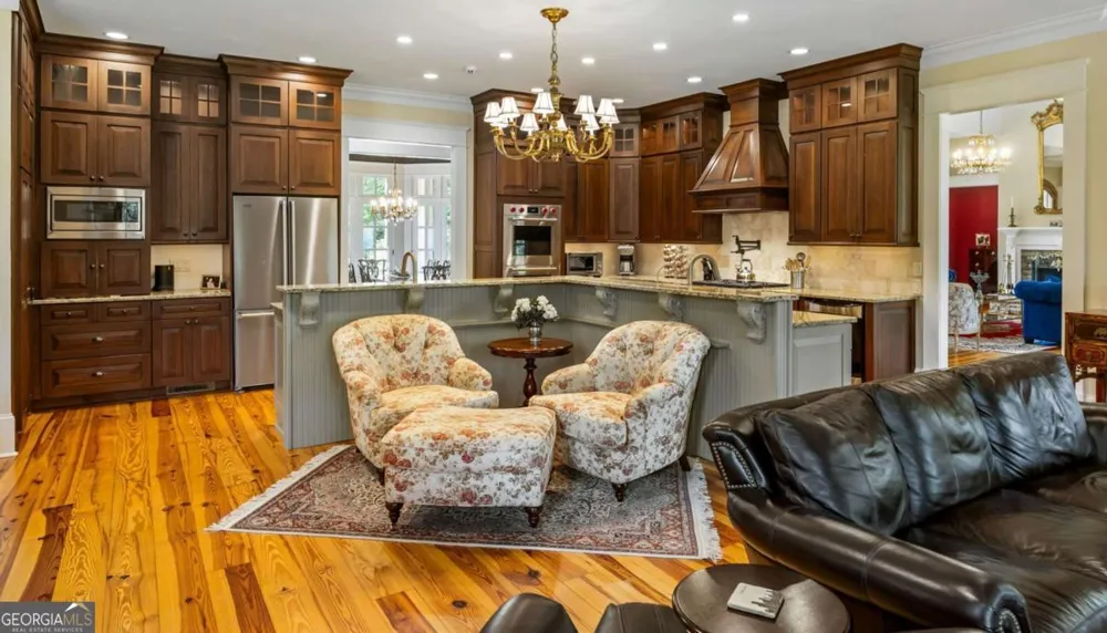525 N River RD NE Rome, GA 30161