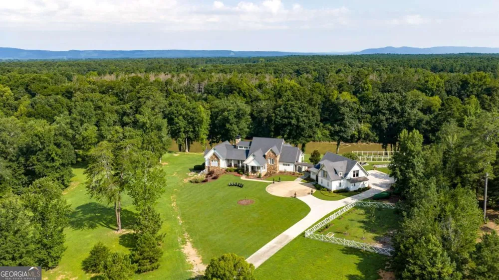 525 N River RD NE Rome, GA 30161