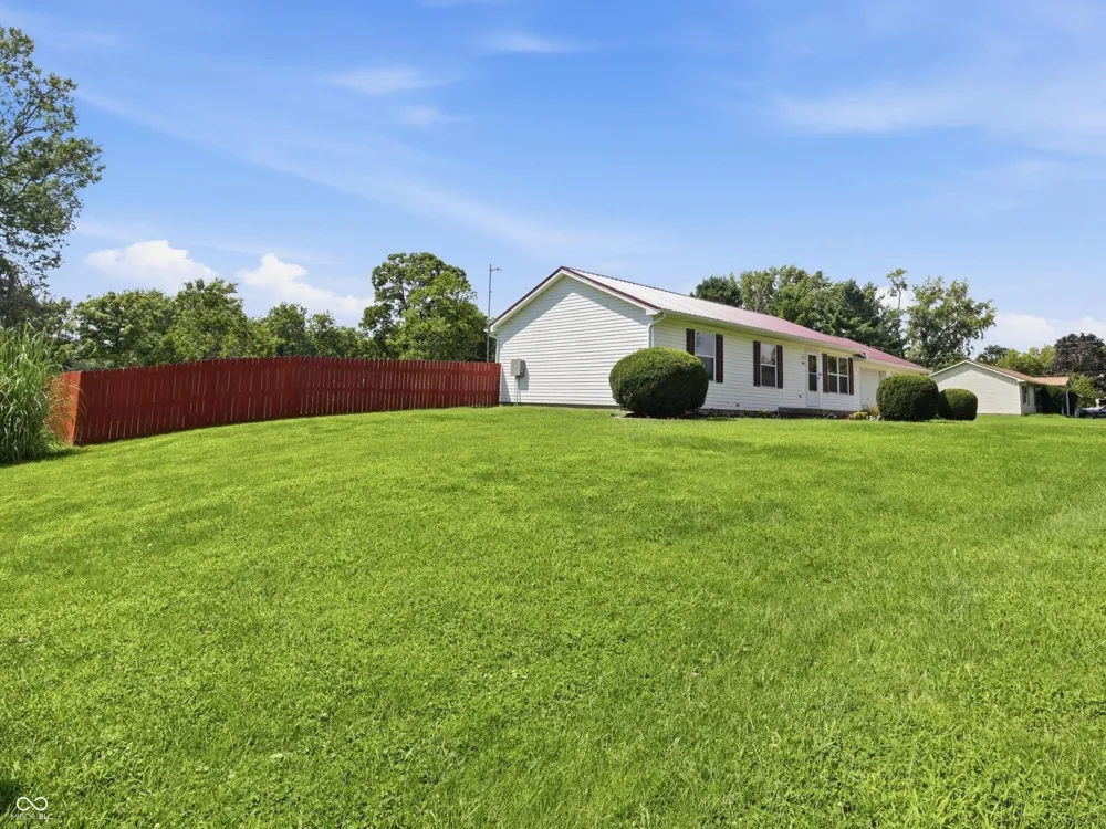 118 S Jackson Street Waveland, IN 47989