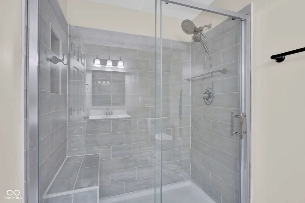10656 Talisman Drive Noblesville, IN 46060