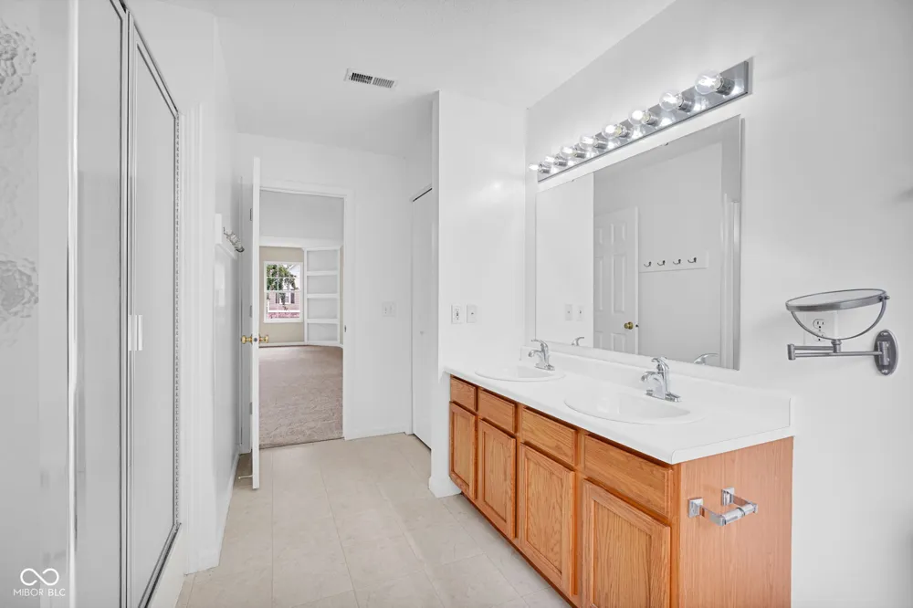10656 Talisman Drive Noblesville, IN 46060