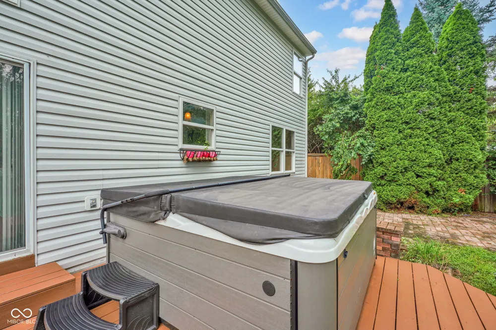 10656 Talisman Drive Noblesville, IN 46060