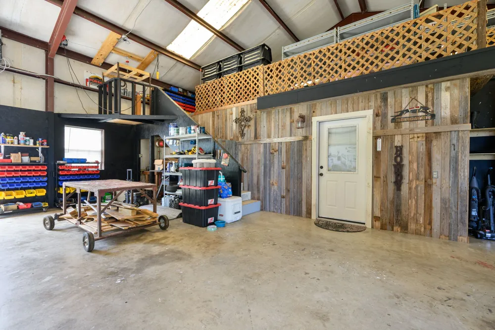 12434 Fm 937 Thornton, TX 76687