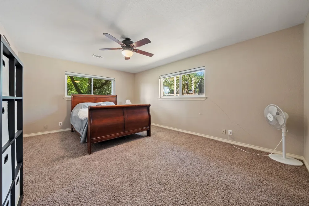 1507 Greenbrier Drive Sherman, TX 75092