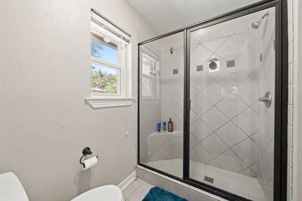 1507 Greenbrier Drive Sherman, TX 75092