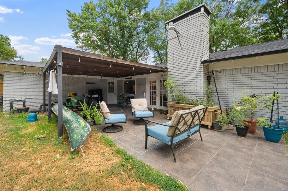 1507 Greenbrier Drive Sherman, TX 75092