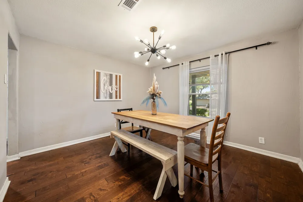 1507 Greenbrier Drive Sherman, TX 75092