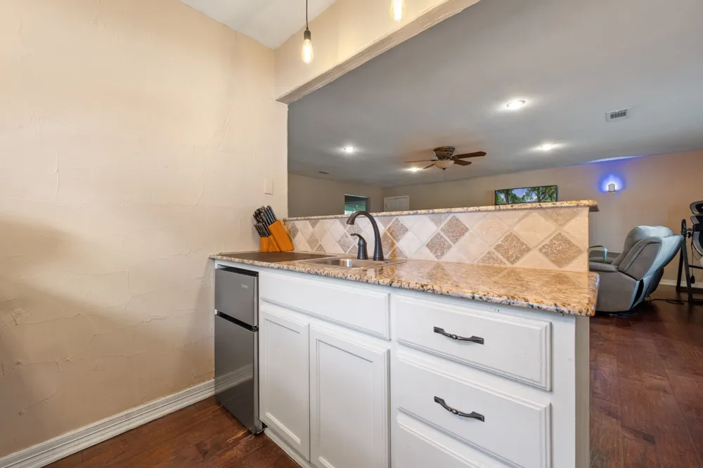 1507 Greenbrier Drive Sherman, TX 75092