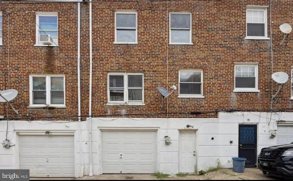1434 CRESTON STREET Philadelphia, PA 19149
