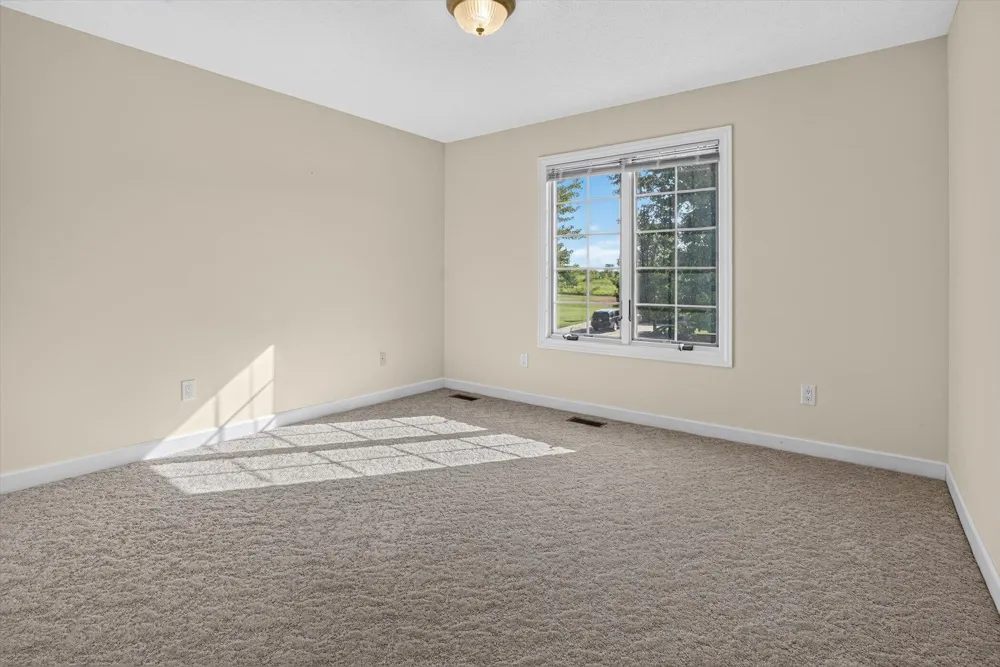 4729 Dimond Way Dimondale, MI 48821