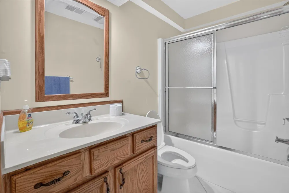 4729 Dimond Way Dimondale, MI 48821