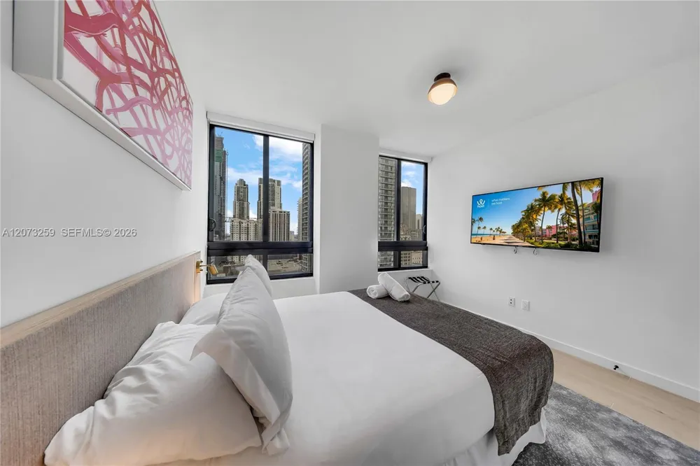 225 Miami Ave #2005 Miami, FL 33128