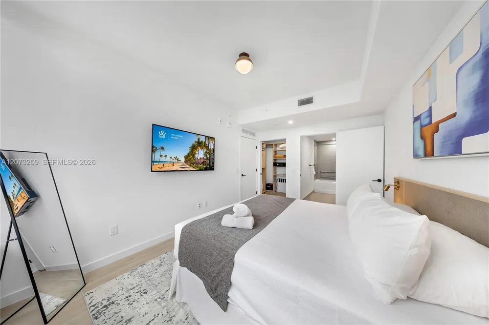 225 Miami Ave #2005 Miami, FL 33128