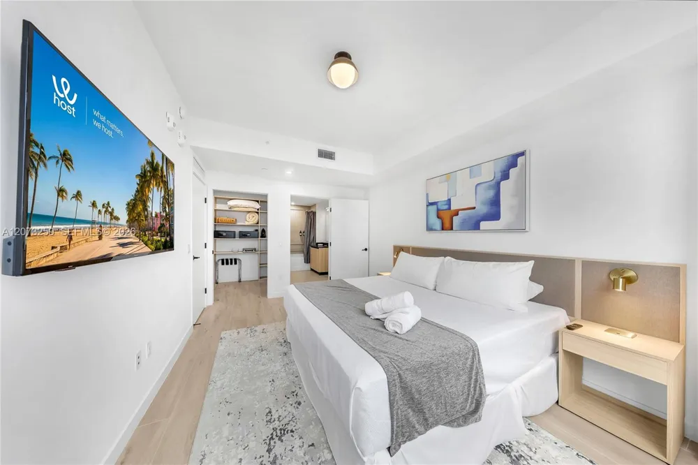 225 Miami Ave #2005 Miami, FL 33128