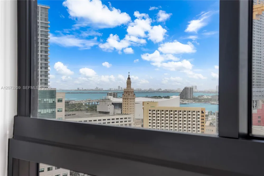 225 Miami Ave #2005 Miami, FL 33128