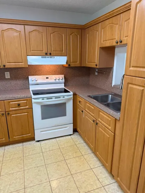1830 SW 81st Ave #4211