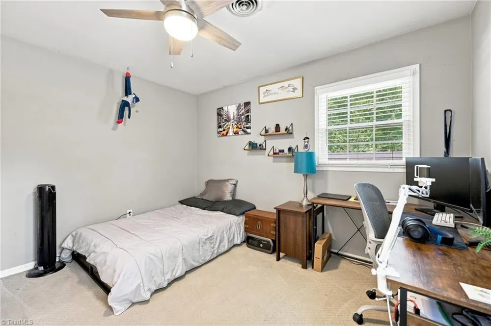 4604 Emmacyn Drive Summerfield, NC 27358