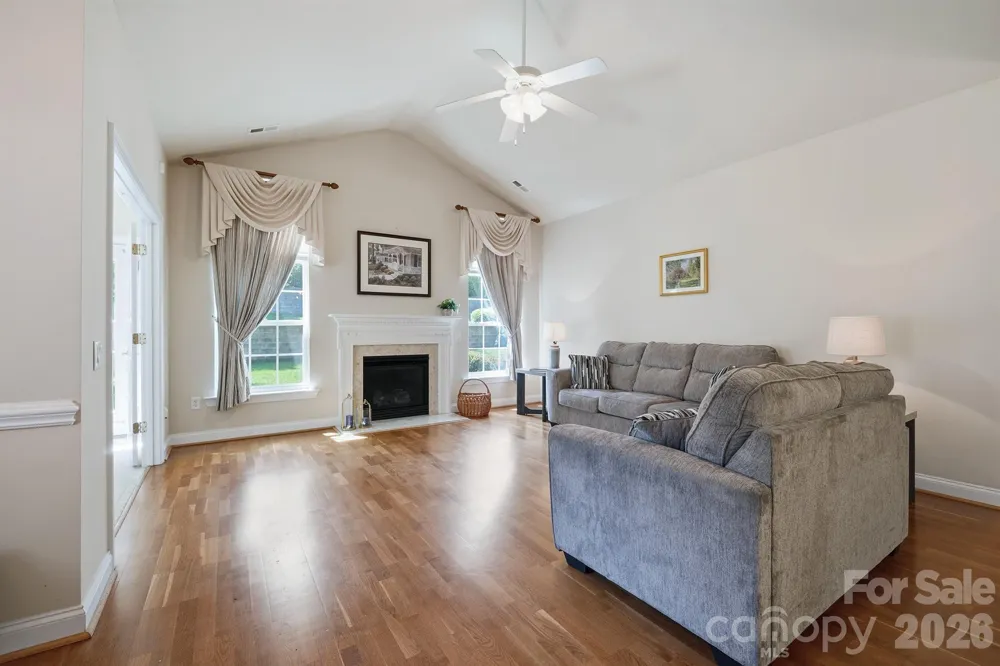 3221 Abbey Walk Lane Matthews, NC 28105