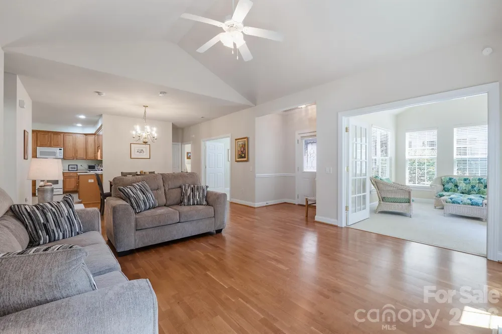 3221 Abbey Walk Lane Matthews, NC 28105
