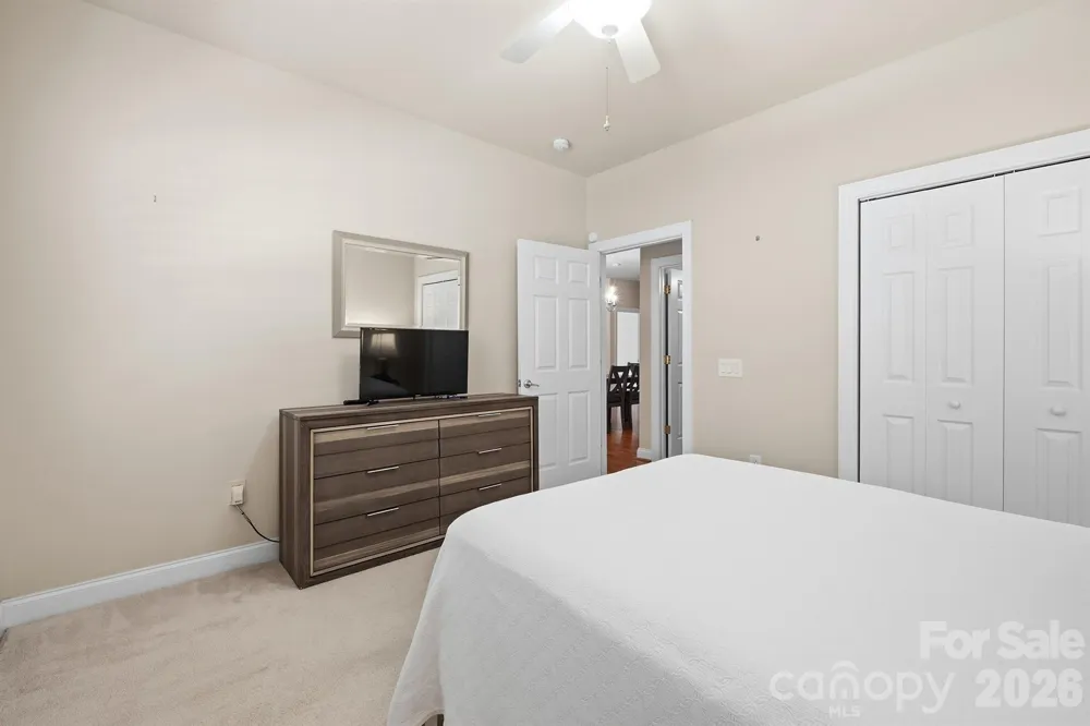 3221 Abbey Walk Lane Matthews, NC 28105
