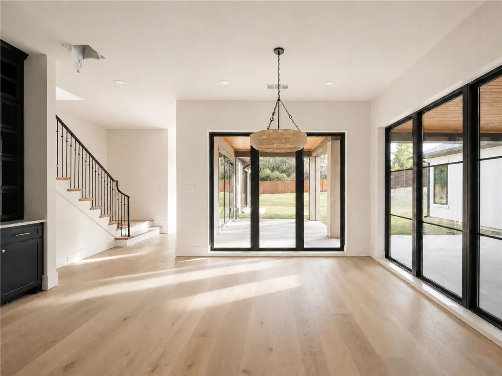 200 Park Avenue Keller, TX 76248