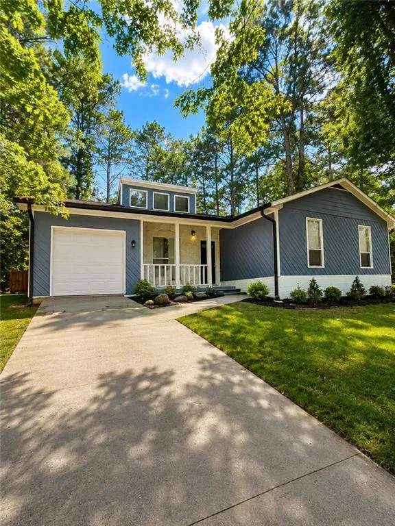37 Windgate Drive Riverdale, GA 30274
