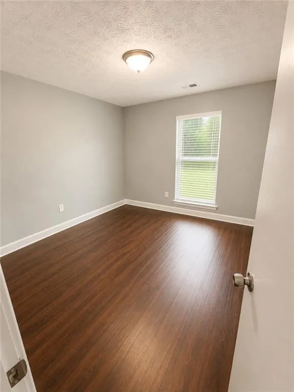 37 Windgate Drive Riverdale, GA 30274