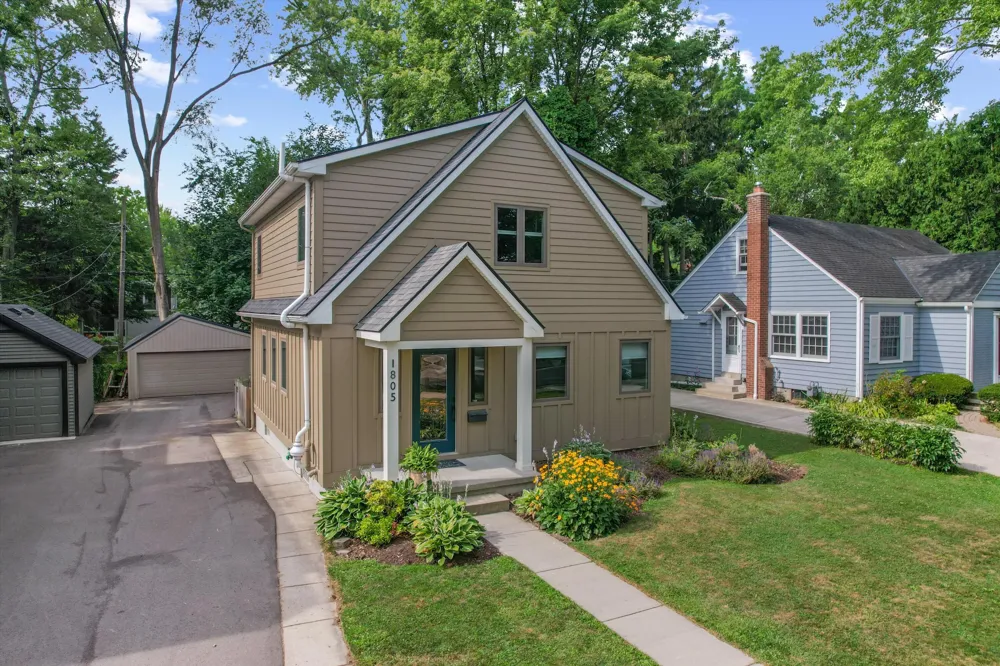 1805 Charlton Avenue Ann Arbor, MI 48103