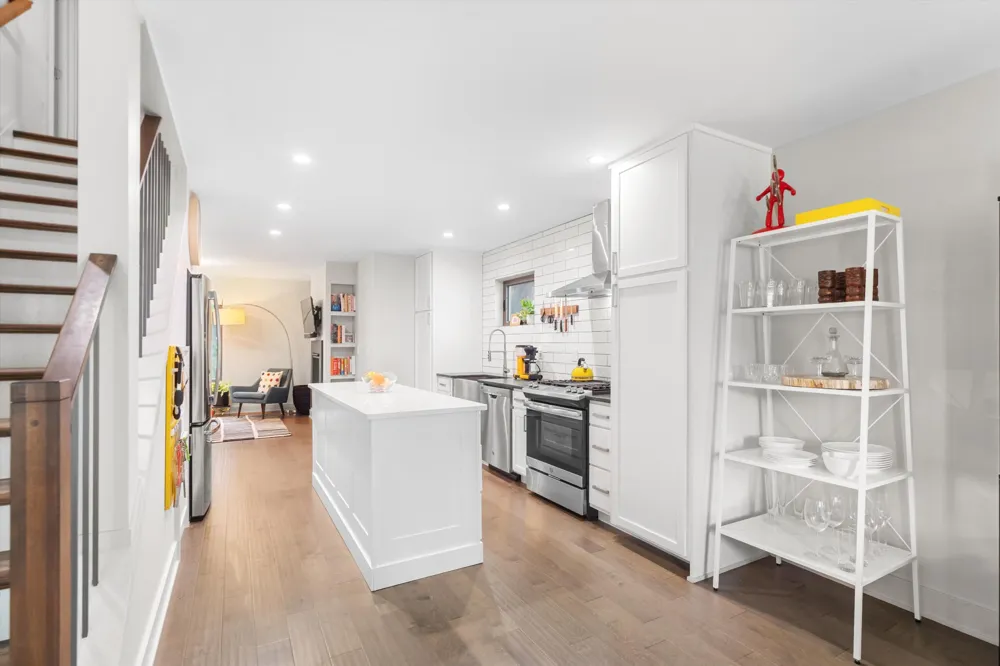 1805 Charlton Avenue Ann Arbor, MI 48103