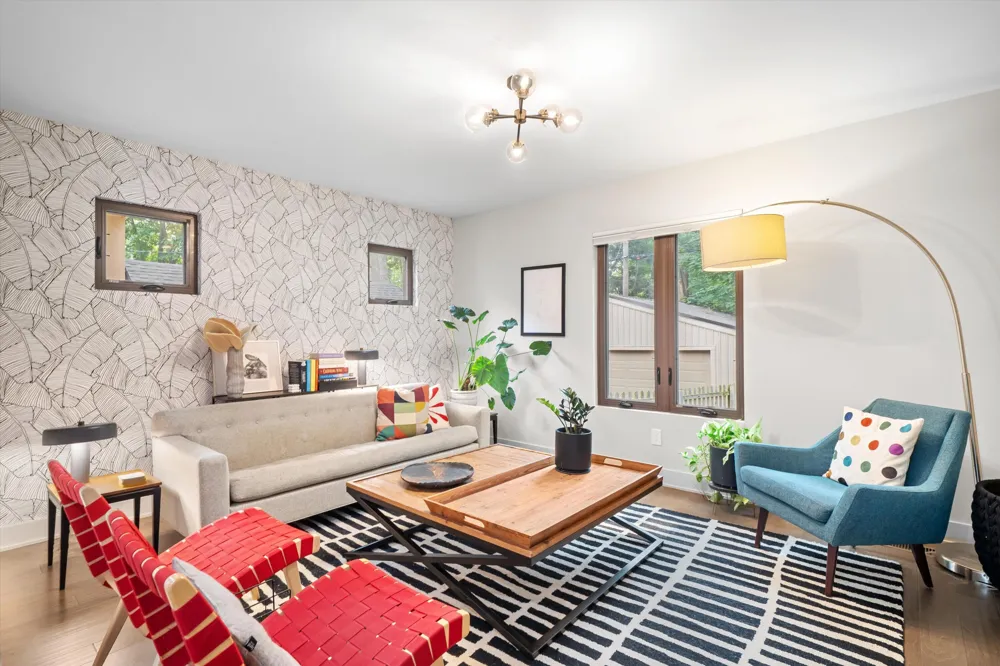 1805 Charlton Avenue Ann Arbor, MI 48103
