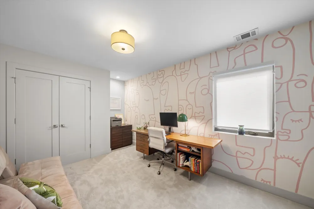 1805 Charlton Avenue Ann Arbor, MI 48103