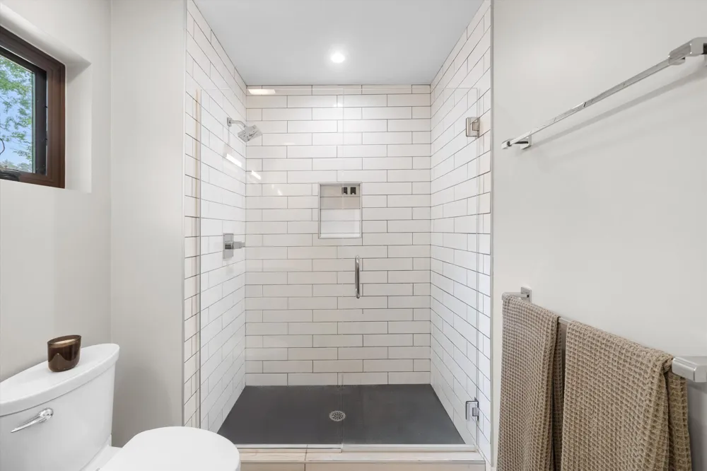 1805 Charlton Avenue Ann Arbor, MI 48103