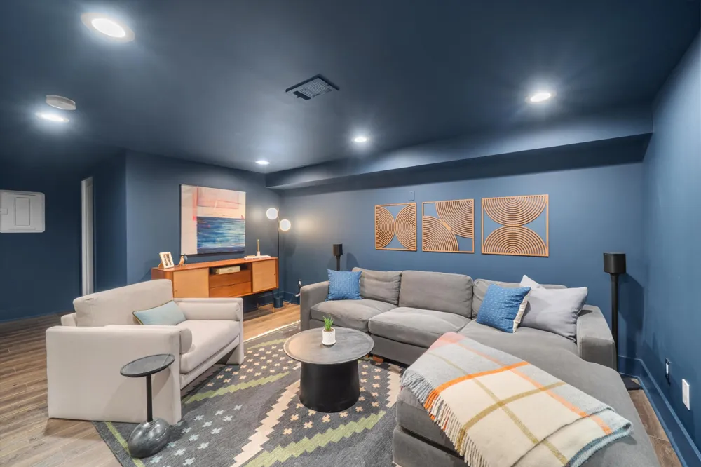1805 Charlton Avenue Ann Arbor, MI 48103