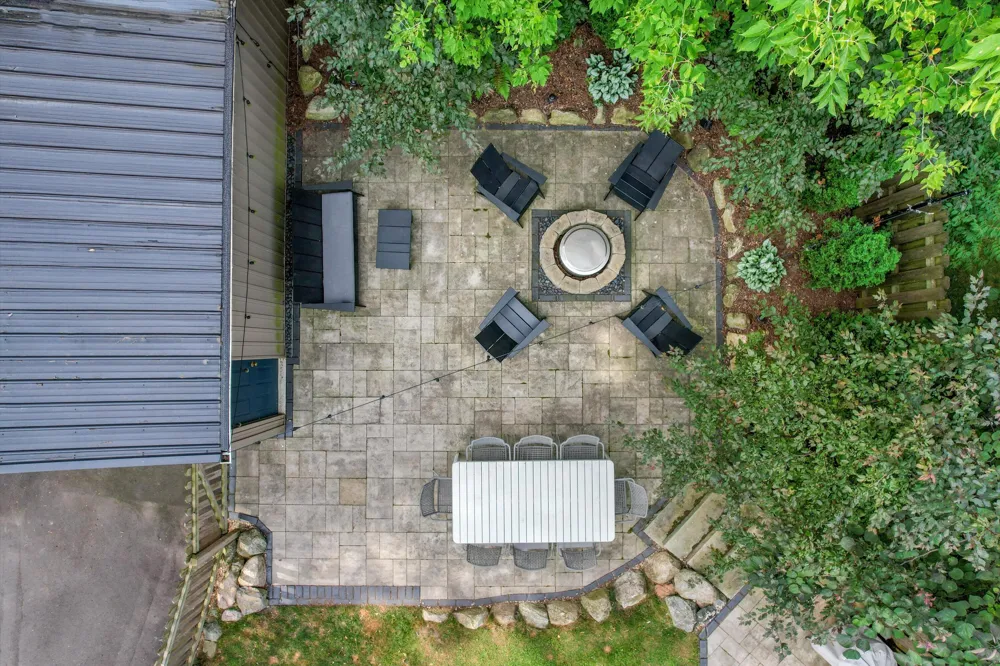 1805 Charlton Avenue Ann Arbor, MI 48103