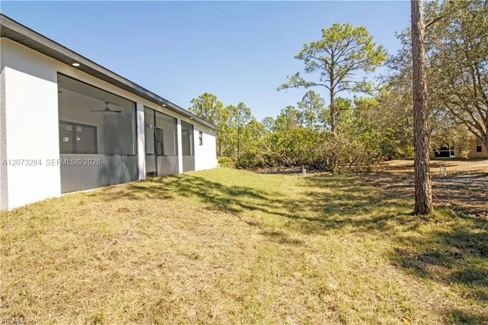 2915 49TH ST W Lehigh Acres, FL 33971